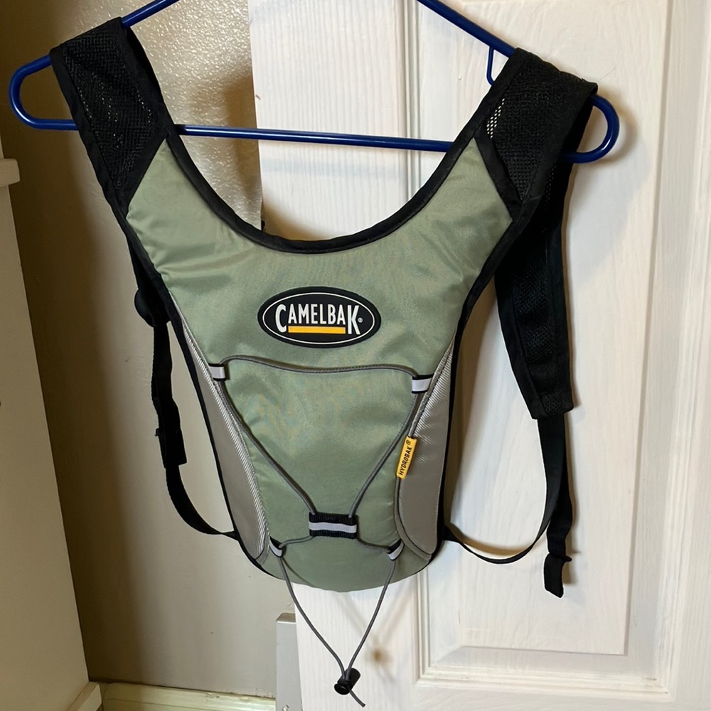 Green Camelbak Hydrobak